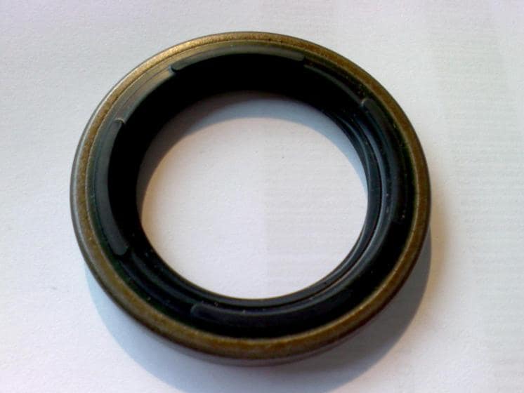 Pinion Seal for Automatic transmissions (74-91)