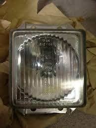 Headlight Housing High Beam (inner left) for 86-91 Vanagon, 533941061
