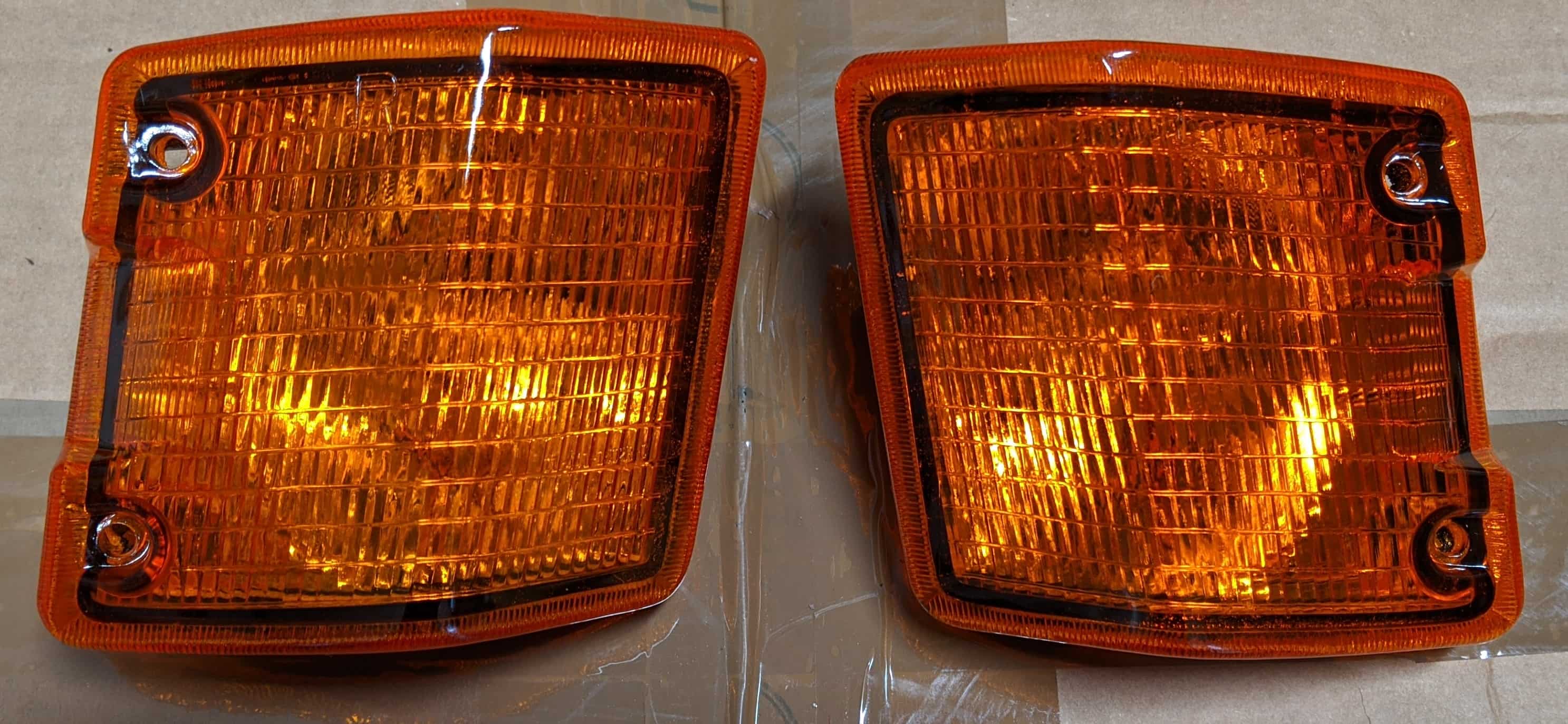 Front Turn Signal Set (Economy)