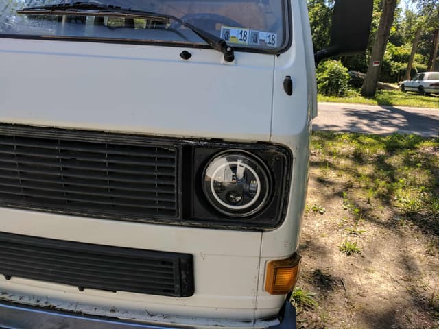 7 inch round LED Vanagon Headlight set image 4